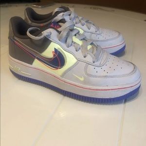 Nike Air Force 1 Kids Size 4.5.